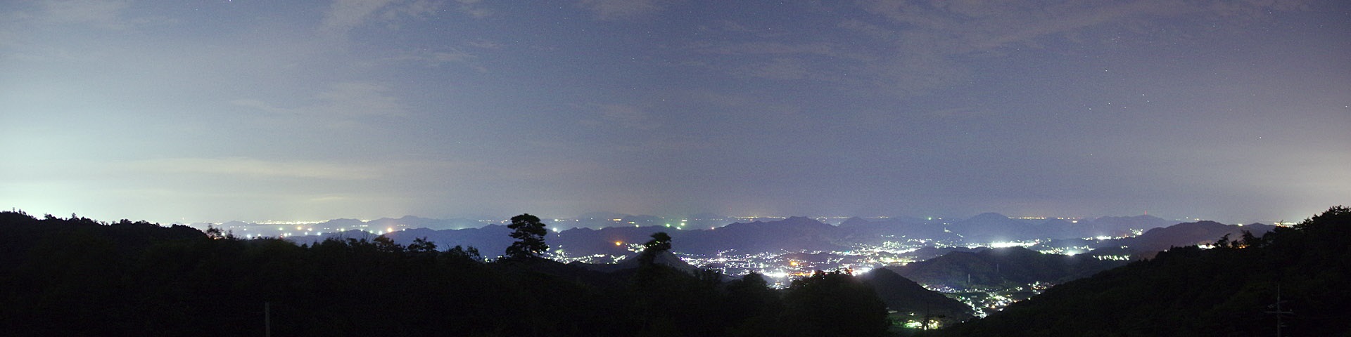 岡山天文台から見た瀬戸内海方面の夜景