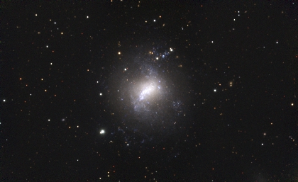 NGC 4214 不規則銀河
